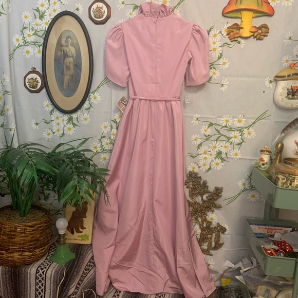 Victorian ruffle neck pale pink formal maxi dress - Picture 7 of 7